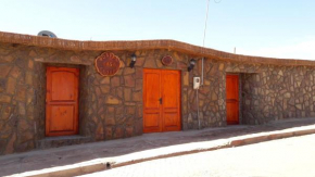 Отель Hostal Casa Flores  Сан-Педро-Де-Атакама